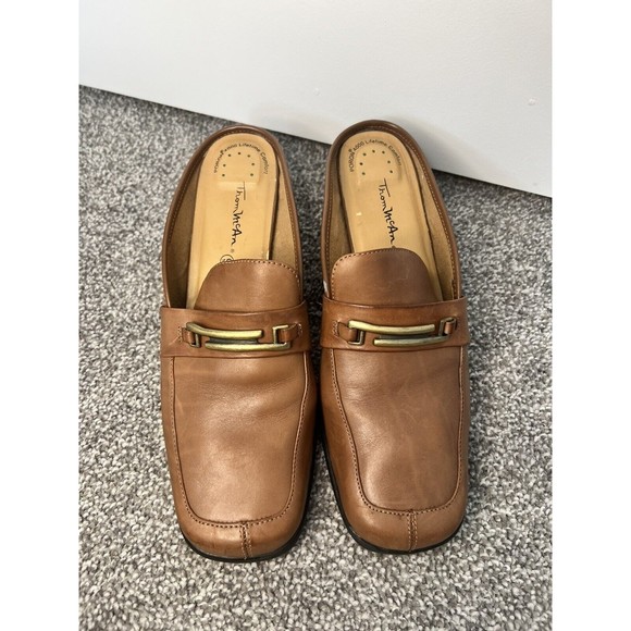 Thom Mcan Leather Heel Slip On Loafer mule Women’s 9 Gold Detail Block Heel - Picture 2 of 13